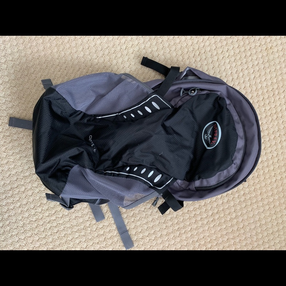 Osprey daylite backpack